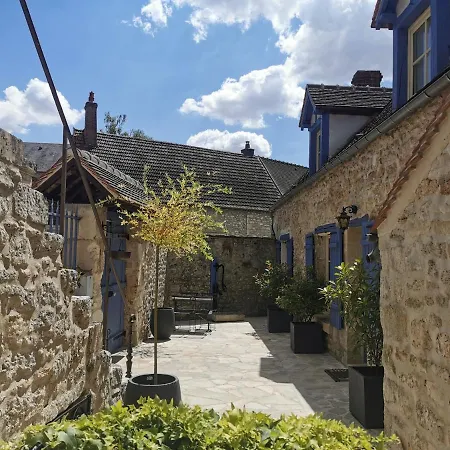 Les Vieilles Pierres D'hôtes 3* Ognon