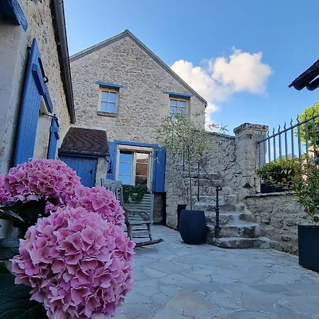 Les Vieilles Pierres D'hotes Ognon